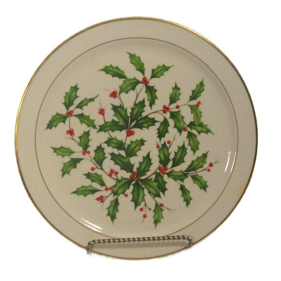 Lenox Holiday Round Platter 12.5" Holly and Berry Motif with Gold Rim - Picture 1 of 5